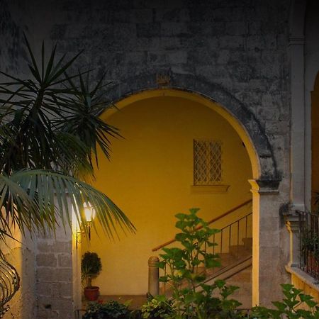 B&B Palazzo Sambiasi Лечче Экстерьер фото