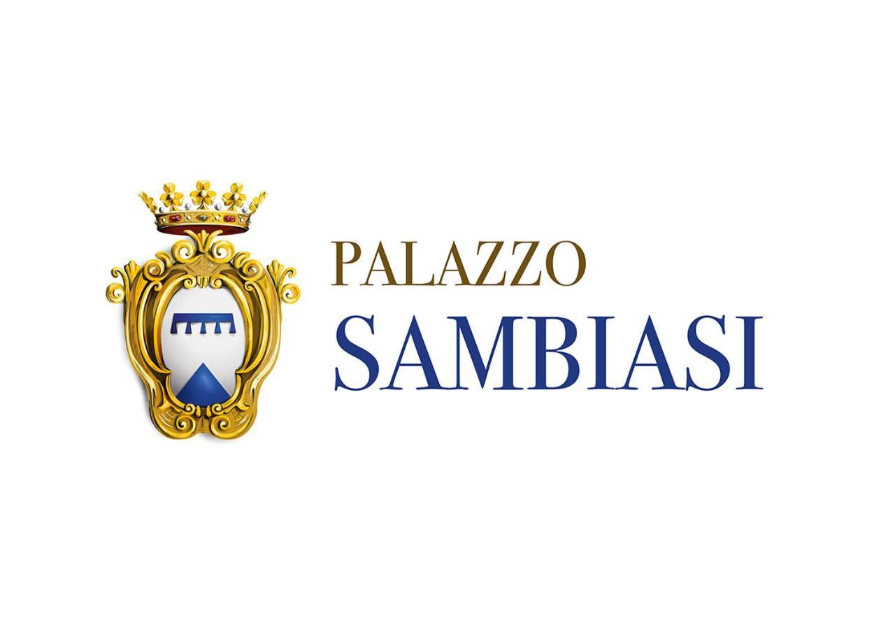 B&B Palazzo Sambiasi Лечче Экстерьер фото